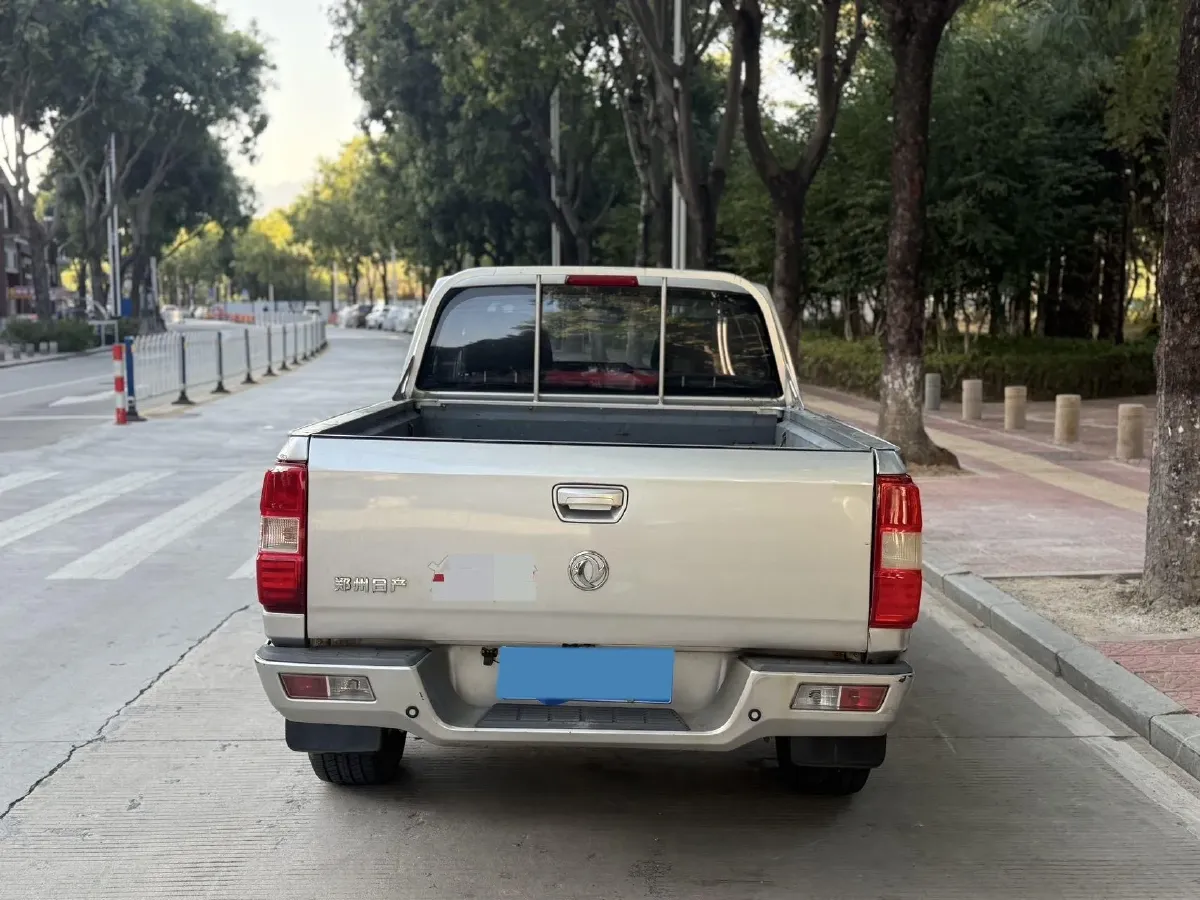 2019 Dongfeng RuiQi 2.4L 158HP L4 5MT,autocango,china used car exporter,china ev exporter,chinese used car exporter,chinese used ev exporter