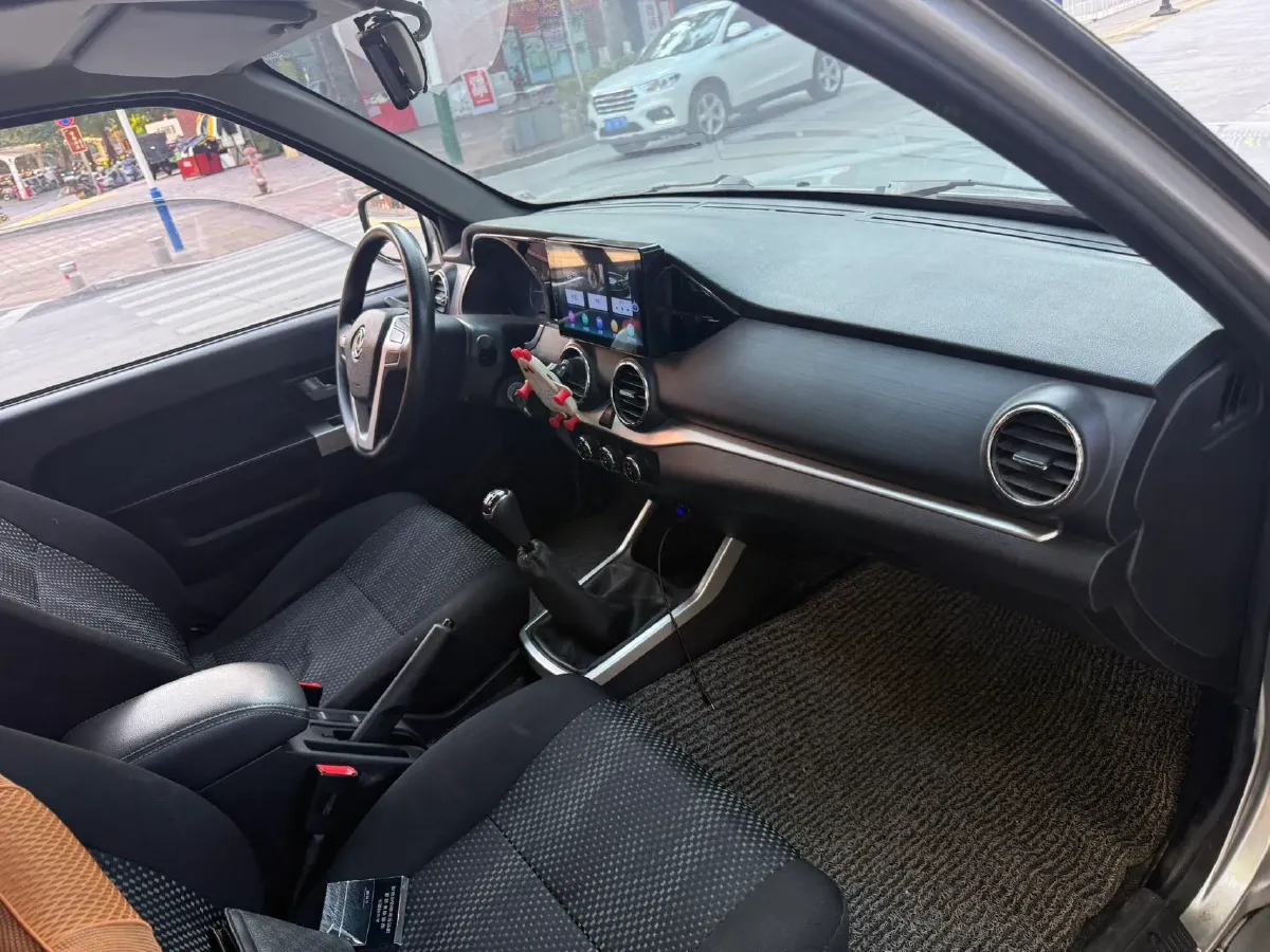 2019 Dongfeng RuiQi 2.4L 158HP L4 5MT,autocango,china used car exporter,china ev exporter,chinese used car exporter,chinese used ev exporter