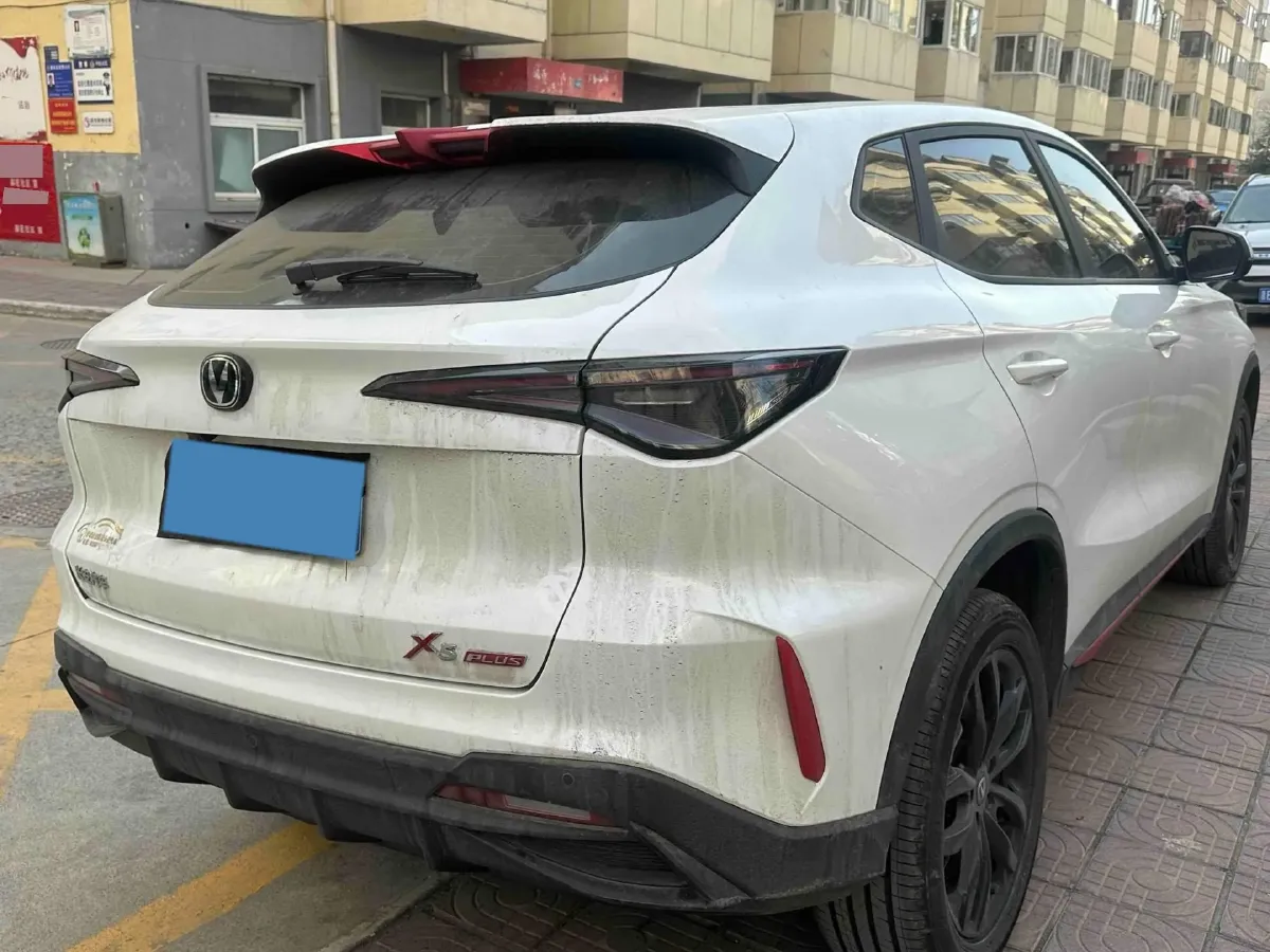 2025 ChangAn X5 PLUS 1.5T 188HP L4 7DCT,autocango,china used car exporter,china ev exporter,chinese used car exporter,chinese used ev exporter