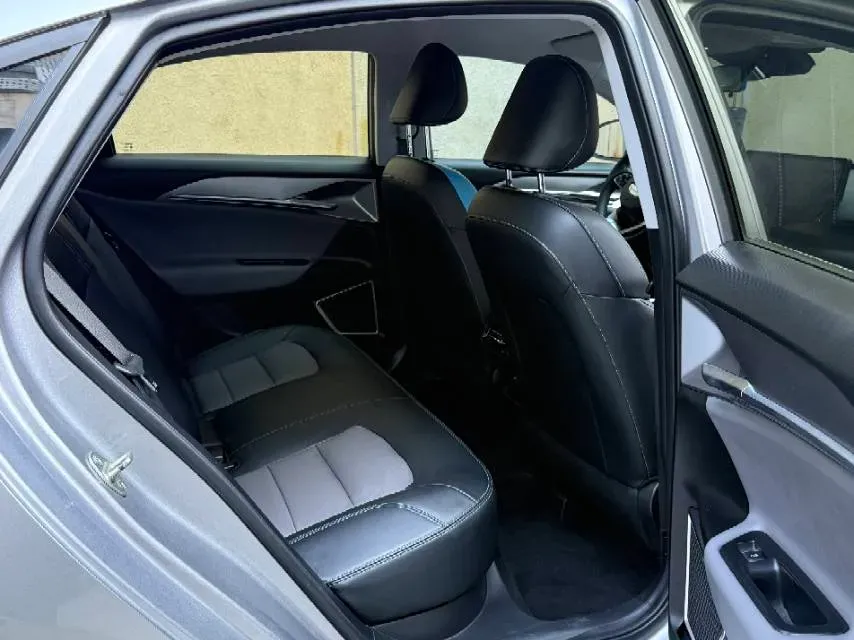 2022 Geometry G6 BEV 53KWH,autocango,china used car exporter,china ev exporter,chinese used car exporter,chinese used ev exporter