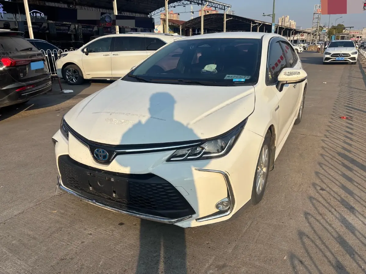 2023 Toyota Corolla 1.8L 98HP L4 E-CVT Hybrid