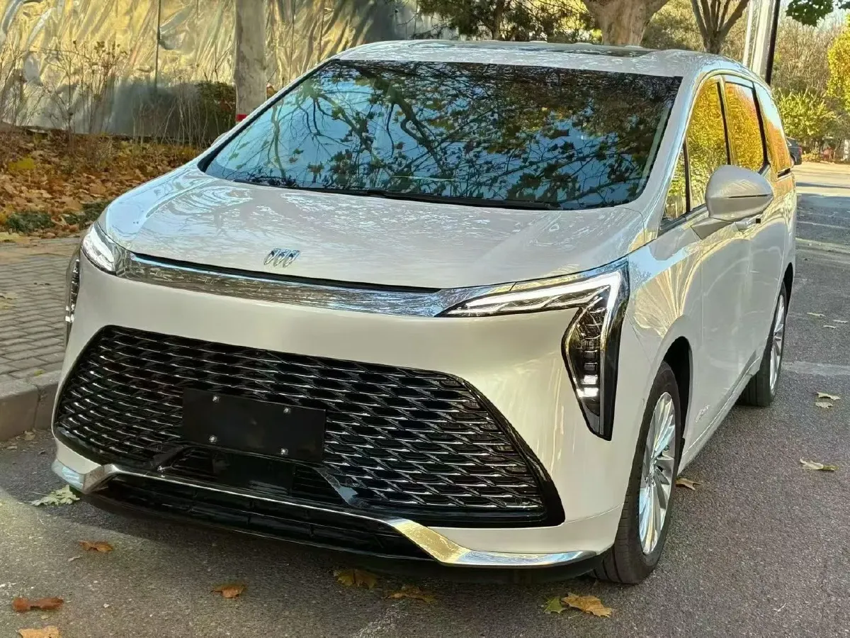 2025 Buick Century 2.0T 237HP L4 9AT,autocango,china used car exporter,china ev exporter,chinese used car exporter,chinese used ev exporter