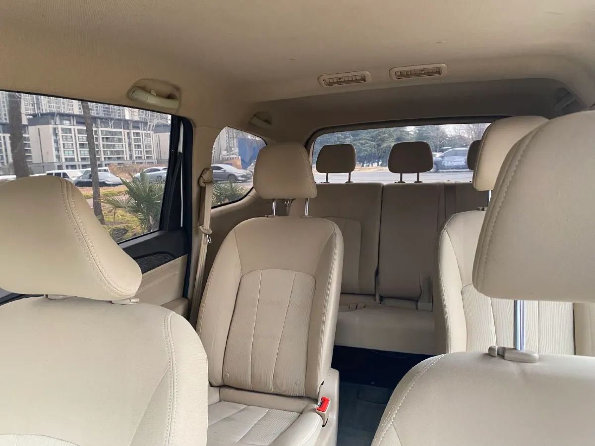 2020 WuLing 730 1.5L 105HP L4 6MT,autocango,china used car exporter,china ev exporter,chinese used car exporter,chinese used ev exporter