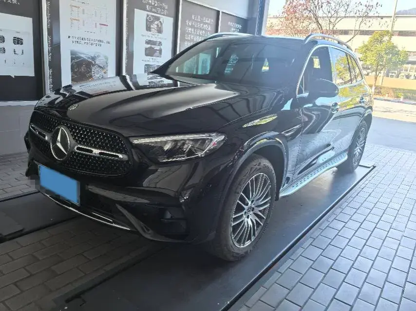 2025 Mercedes-Benz GLC Class 2.0T 258HP L4 9AT