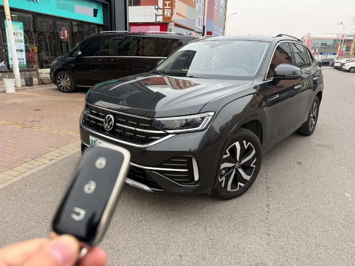 2023 Volkswagen Tayron GTE 1.4T 150HP L4 6DCT PHEV 13KWH