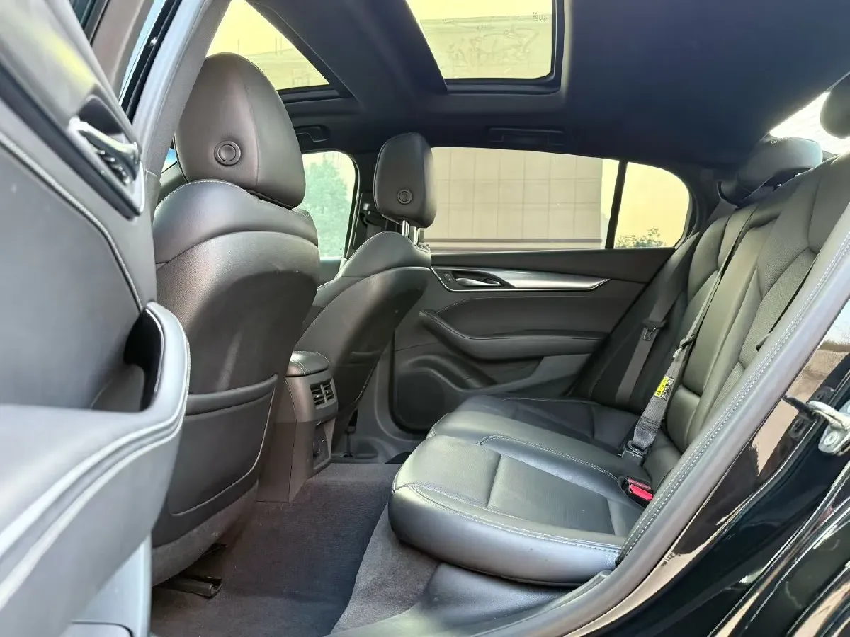 2022 Cadillac CT5 2.0T 237HP L4 10AT,autocango,china used car exporter,china ev exporter,chinese used car exporter,chinese used ev exporter