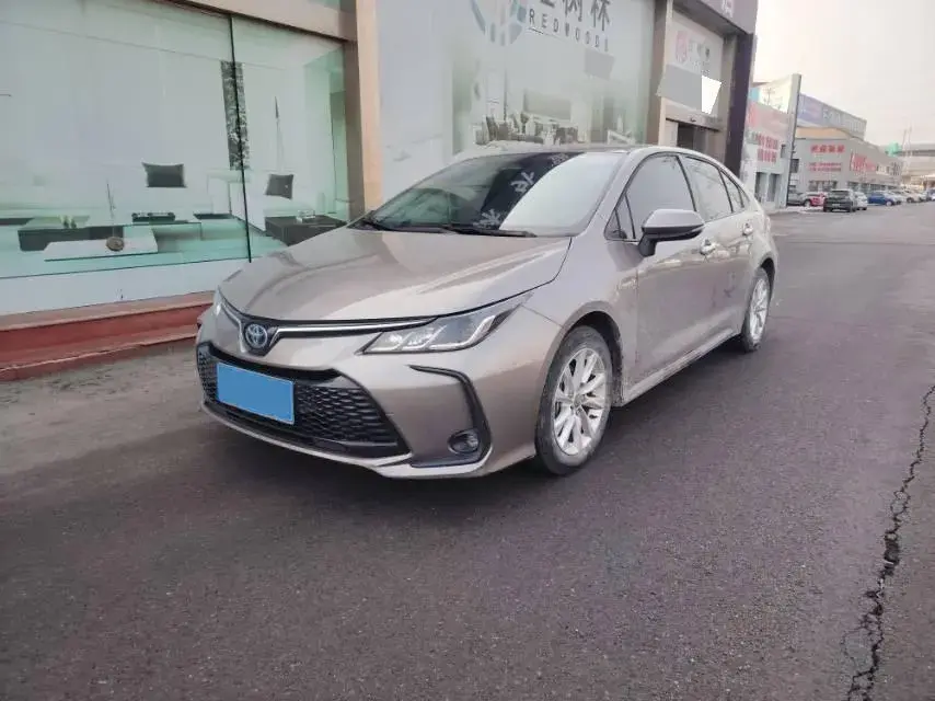 2023 Toyota Corolla 1.8L 98HP L4 E-CVT Hybrid