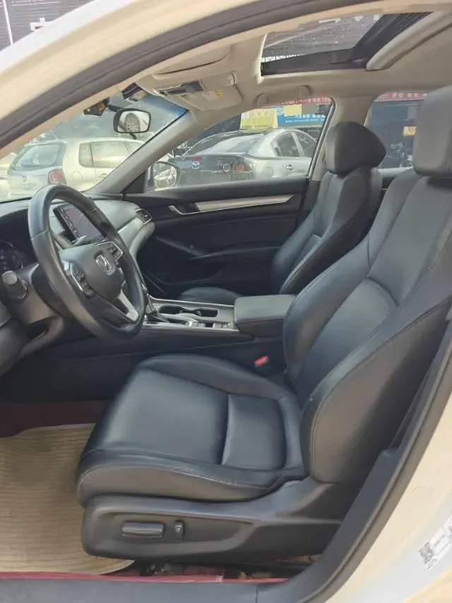 2018 Honda Accord 1.5T 194HP L4 CVT,autocango,china used car exporter,china ev exporter,chinese used car exporter,chinese used ev exporter