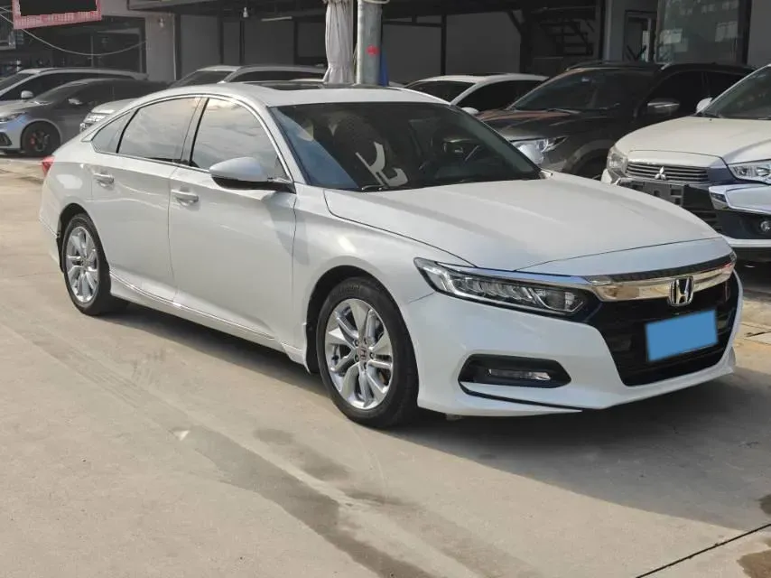 2018 Honda Accord 1.5T 194HP L4 CVT,autocango,china used car exporter,china ev exporter,chinese used car exporter,chinese used ev exporter