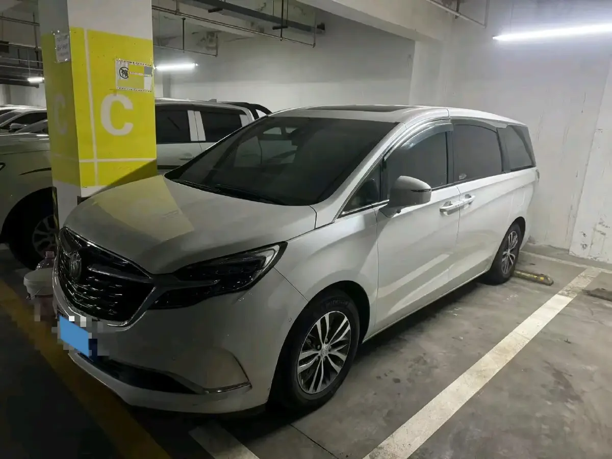 2021 Buick GL8 2.0T 237HP L4 9AT