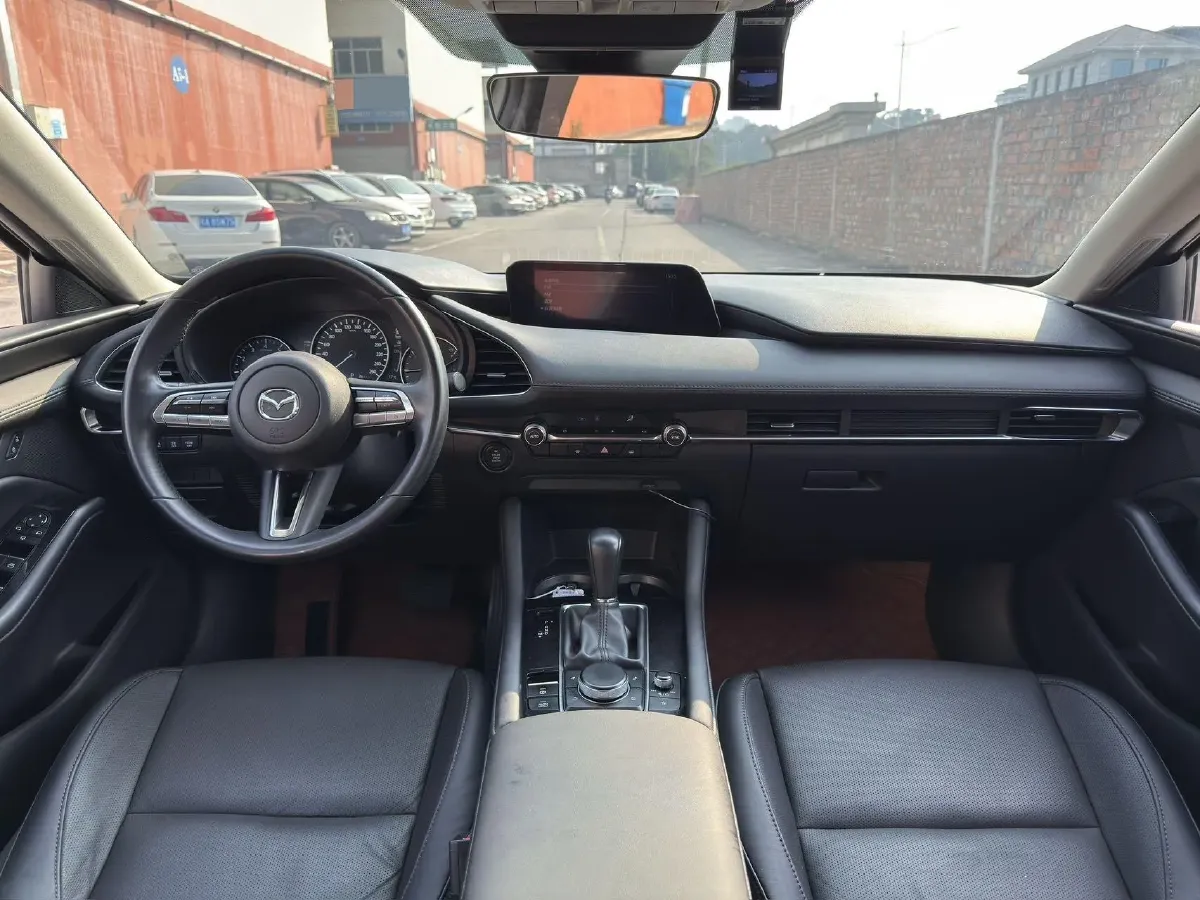 2020 Mazda 3 Axela 2.0L 158HP L4 6AT,autocango,china used car exporter,china ev exporter,chinese used car exporter,chinese used ev exporter