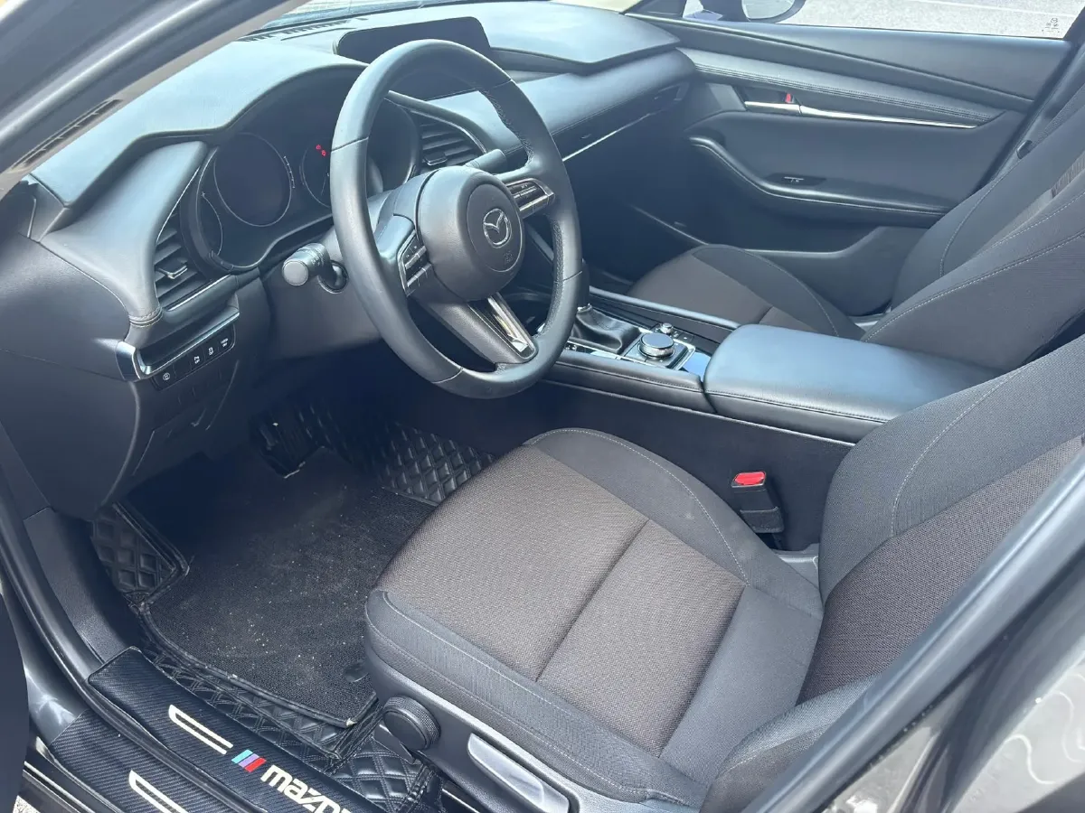 2021 Mazda 3 Axela 2.0L 158HP L4 6AT,autocango,china used car exporter,china ev exporter,chinese used car exporter,chinese used ev exporter