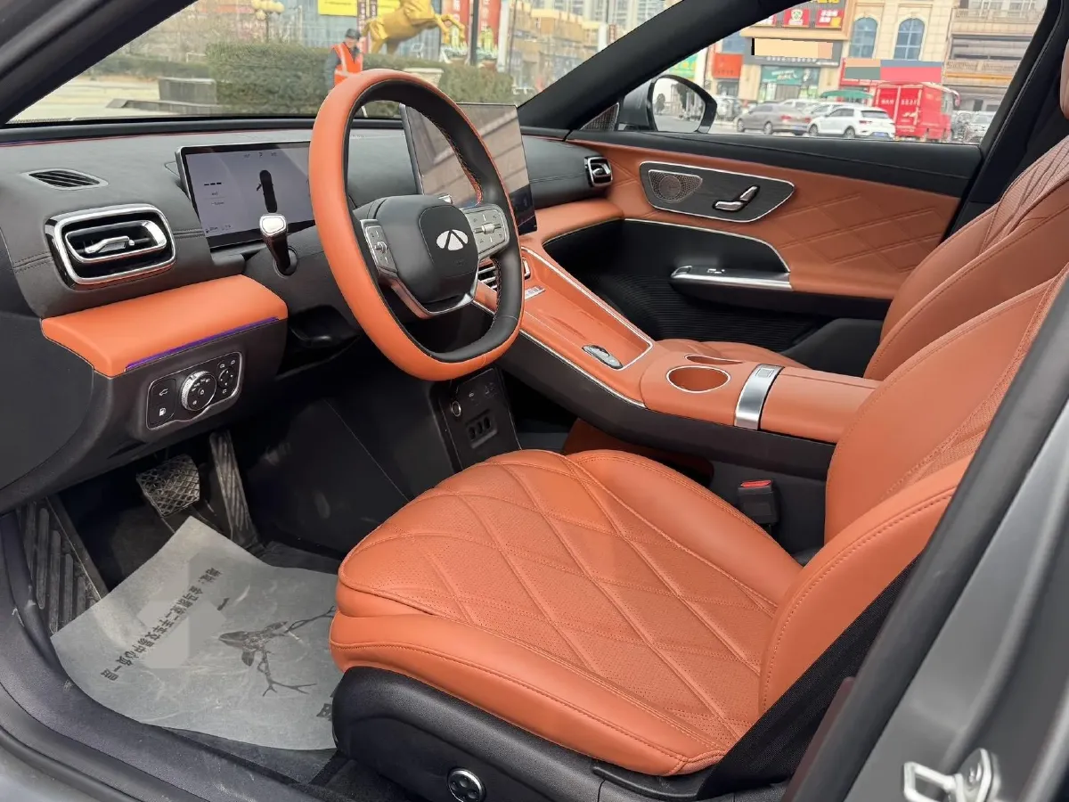 2025 Fulwin FulwinA9L 1.5T 156HP L4 1DHT PHEV,autocango,china used car exporter,china ev exporter,chinese used car exporter,chinese used ev exporter