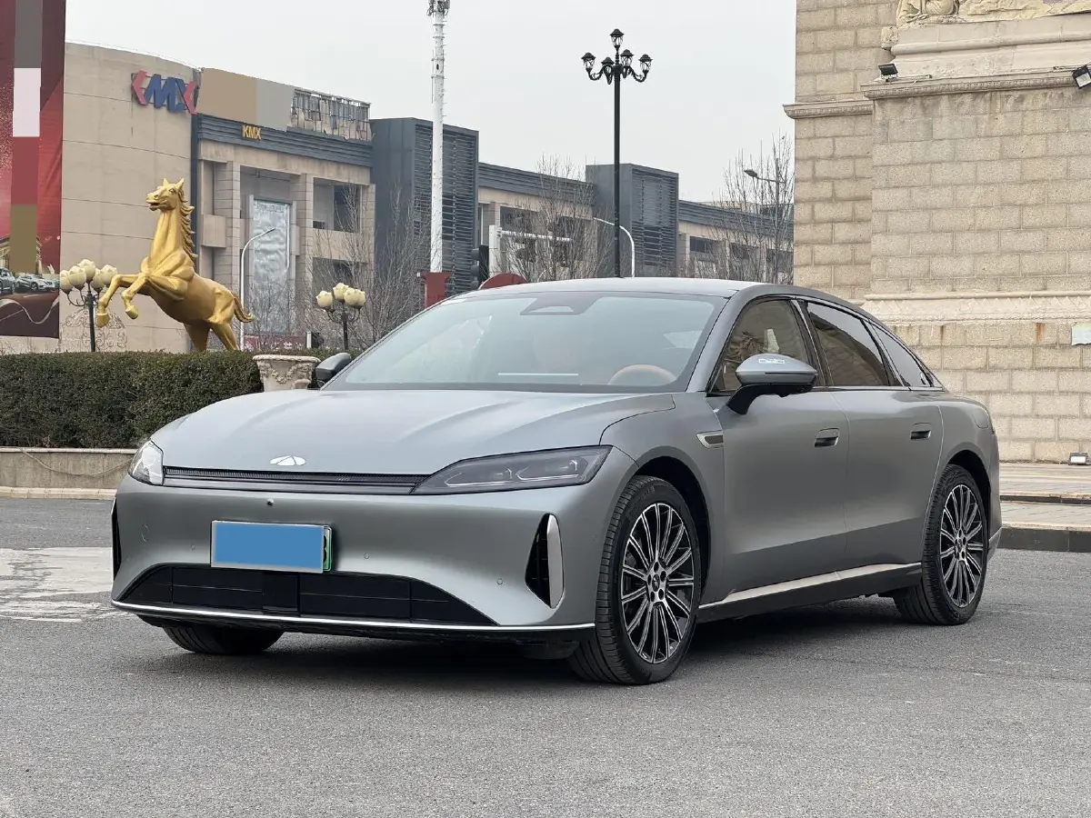 2025 Fulwin FulwinA9L 1.5T 156HP L4 1DHT PHEV