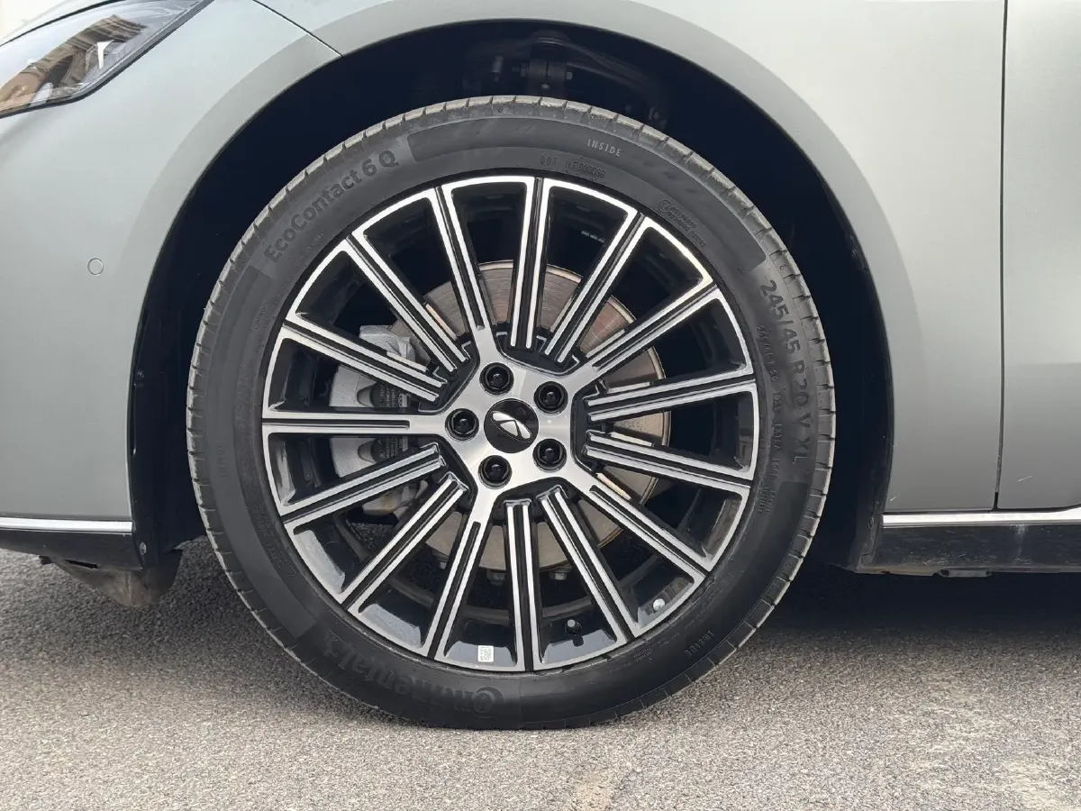 2025 Fulwin FulwinA9L 1.5T 156HP L4 1DHT PHEV,autocango,china used car exporter,china ev exporter,chinese used car exporter,chinese used ev exporter