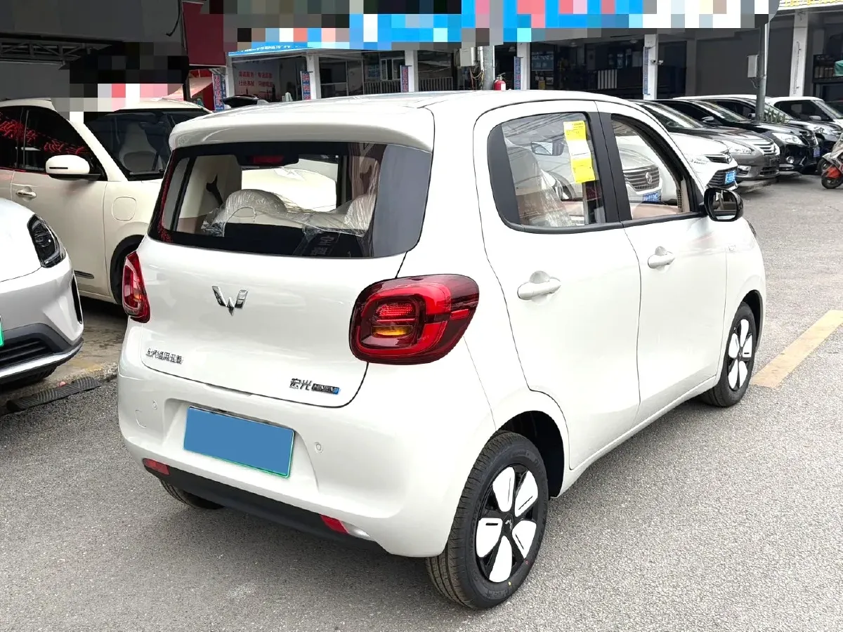 2025 WuLing HongGuang MINI EV BEV 16.2KWH,autocango,china used car exporter,china ev exporter,chinese used car exporter,chinese used ev exporter