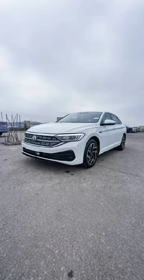 2023 Volkswagen Sagitar 1.2T 116HP L4 7DCT