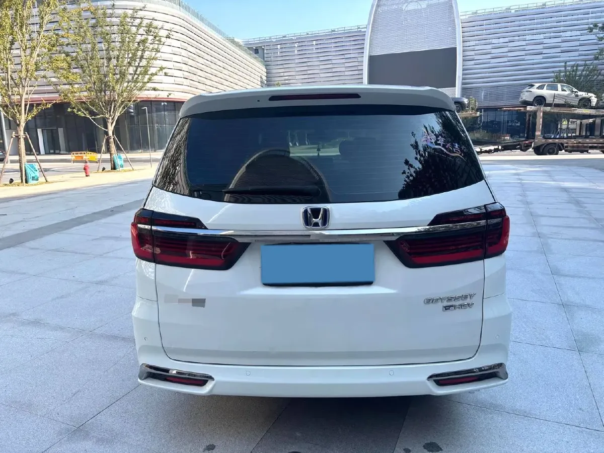 2022 Honda Odyssey 2.0L 146HP L4 E-CVT Hybrid,autocango,china used car exporter,china ev exporter,chinese used car exporter,chinese used ev exporter