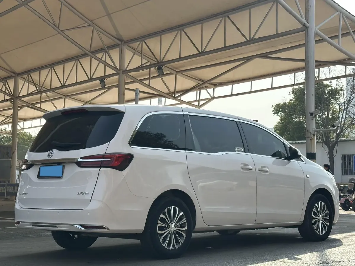 2021 Buick GL8 2.0T 237HP L4 9AT,autocango,china used car exporter,china ev exporter,chinese used car exporter,chinese used ev exporter