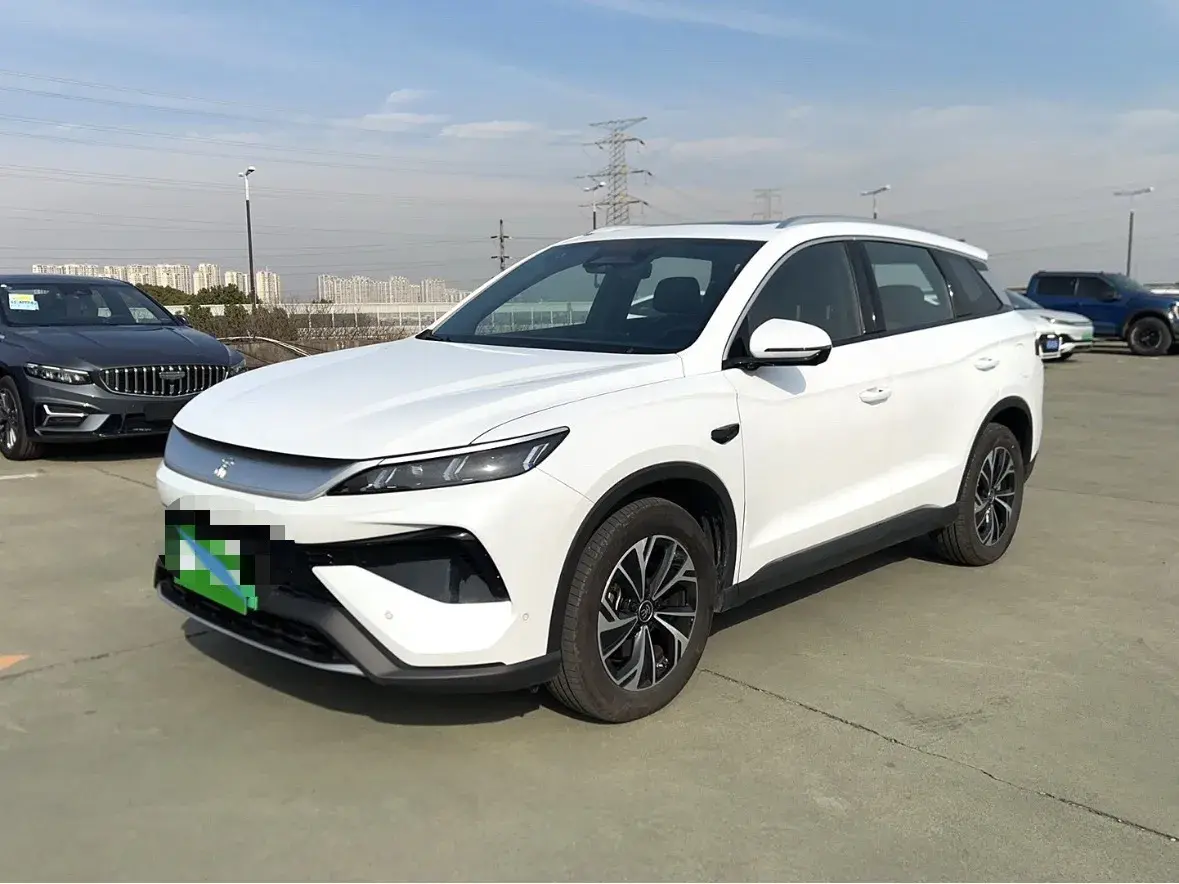 2025 BYD Song Pro 1.5L 101HP L4 E-CVT PHEV 18.3KWH