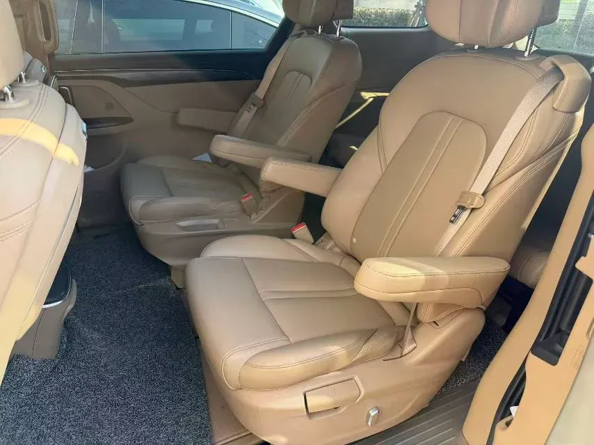 2020 Buick GL8 2.0T 237HP L4 9AT,autocango,china used car exporter,china ev exporter,chinese used car exporter,chinese used ev exporter