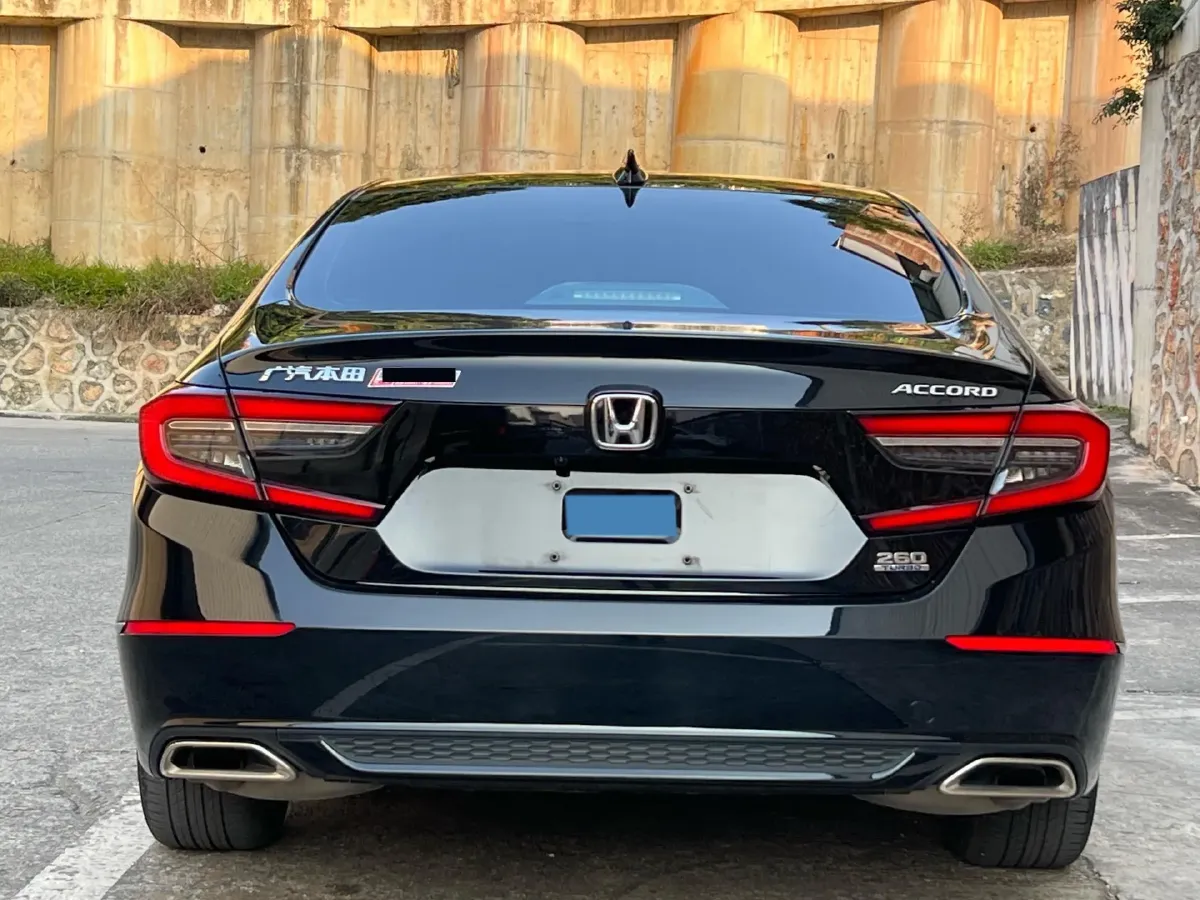 2022 Honda Accord 1.5T 194HP L4 CVT,autocango,china used car exporter,china ev exporter,chinese used car exporter,chinese used ev exporter