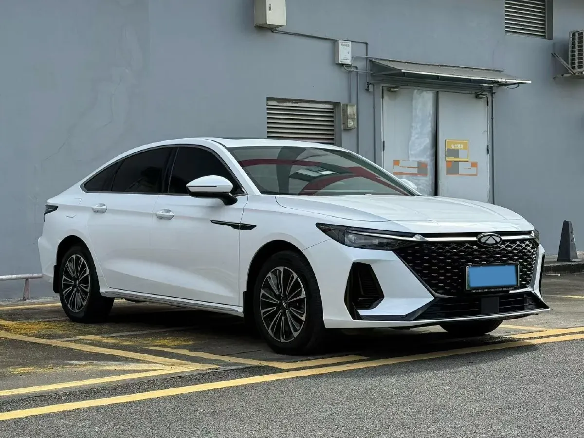 2024 Fulwin FulwinA8 1.5T 156HP L4 1DHT PHEV 18.3KWH,autocango,china used car exporter,china ev exporter,chinese used car exporter,chinese used ev exporter