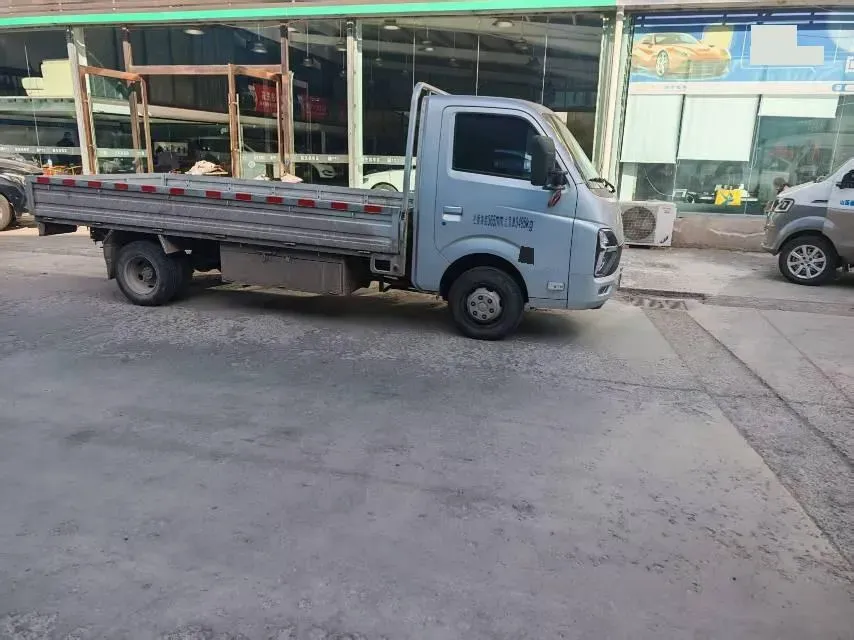 2023 WuLing Loong Truck 2.0L 136HP L4 5MT,autocango,china used car exporter,china ev exporter,chinese used car exporter,chinese used ev exporter