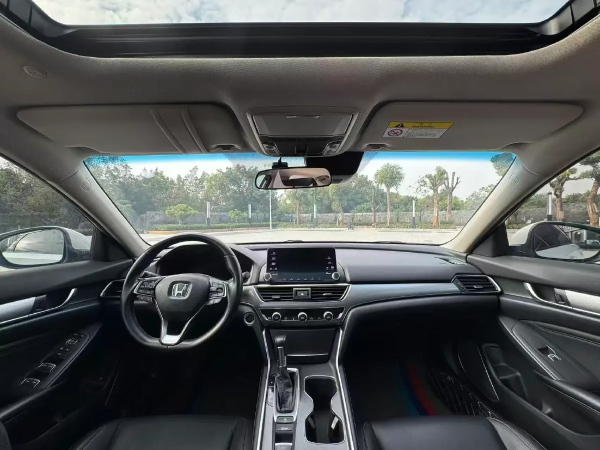 2021 Honda Accord 1.5T 194HP L4 CVT,autocango,china used car exporter,china ev exporter,chinese used car exporter,chinese used ev exporter