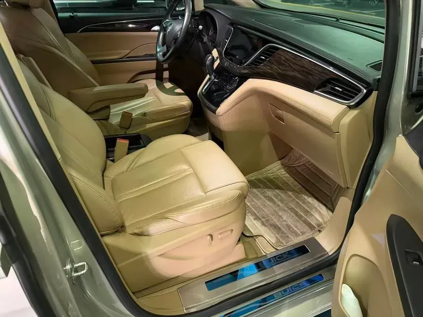 2018 Buick GL8 2.0T 260HP L4 6AT,autocango,china used car exporter,china ev exporter,chinese used car exporter,chinese used ev exporter