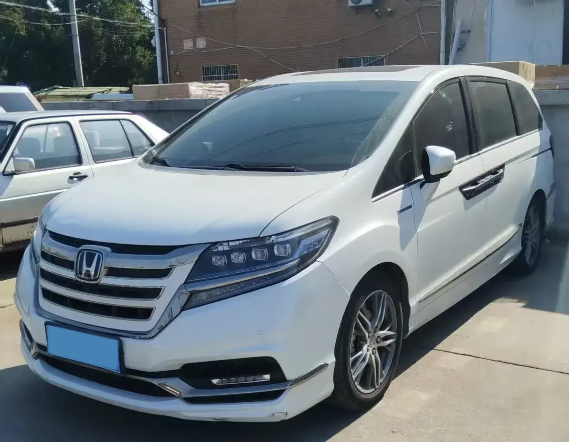2019 Honda Elysioin 2.0L 146HP L4 E-CVT Hybrid