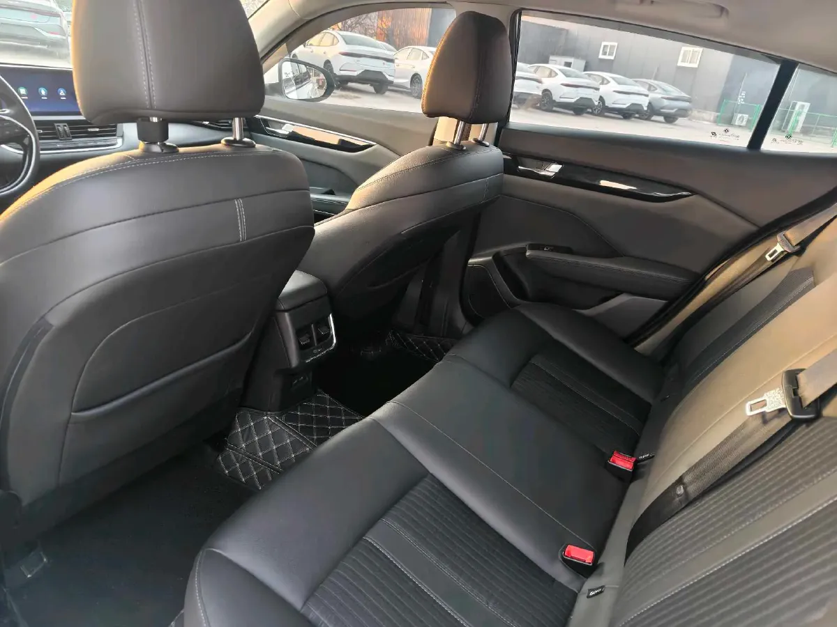 2020 DongFeng Aeolus YiXuan 1.5T 150HP L4 6DCT,autocango,china used car exporter,china ev exporter,chinese used car exporter,chinese used ev exporter