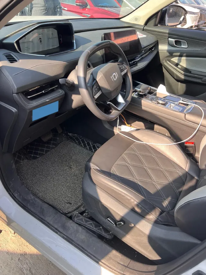 2023 Venucia VX6 BEV 62KWH,autocango,china used car exporter,china ev exporter,chinese used car exporter,chinese used ev exporter