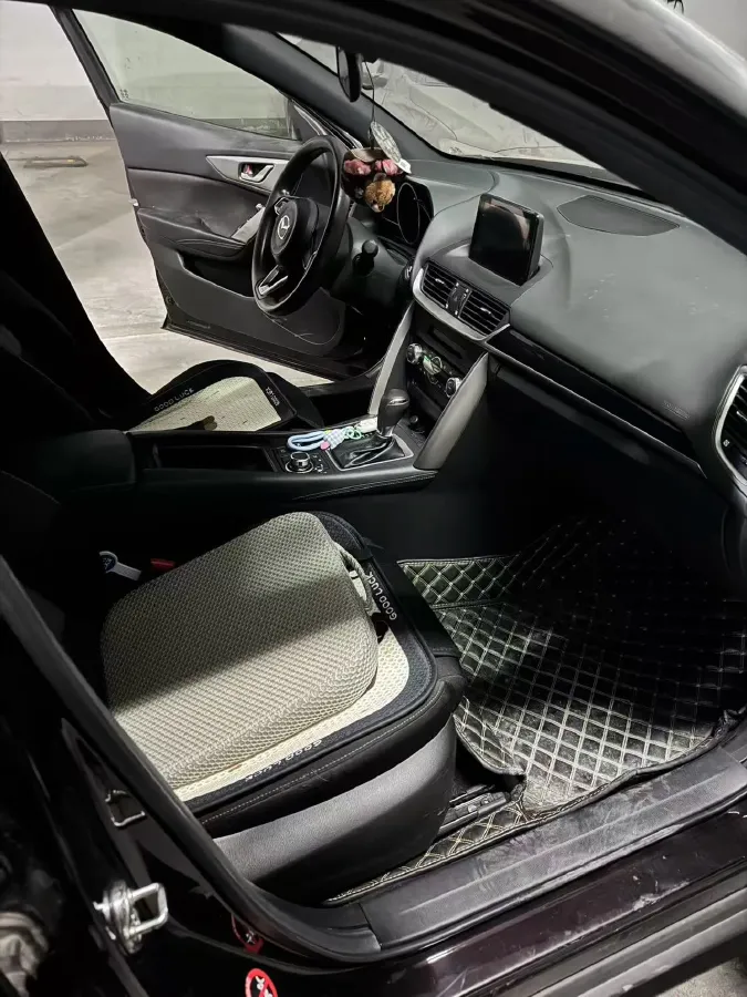 2019 ChangAn Oshan Cosmos 1.5T 178HP L4 7DCT,autocango,china used car exporter,china ev exporter,chinese used car exporter,chinese used ev exporter