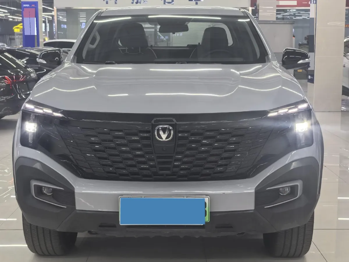2024 ChangAn Hunter 2.0T 190HP L4 REEV 31.18KWH,autocango,china used car exporter,china ev exporter,chinese used car exporter,chinese used ev exporter