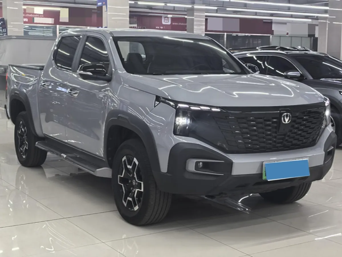 2024 ChangAn Hunter 2.0T 190HP L4 REEV 31.18KWH,autocango,china used car exporter,china ev exporter,chinese used car exporter,chinese used ev exporter