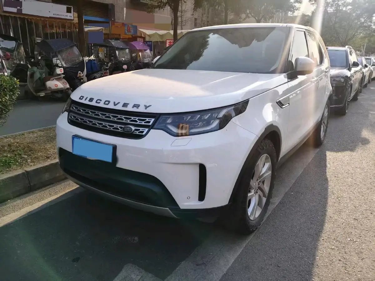 2018 Land Rover Discovery 3.0T 340HP V6 8AT