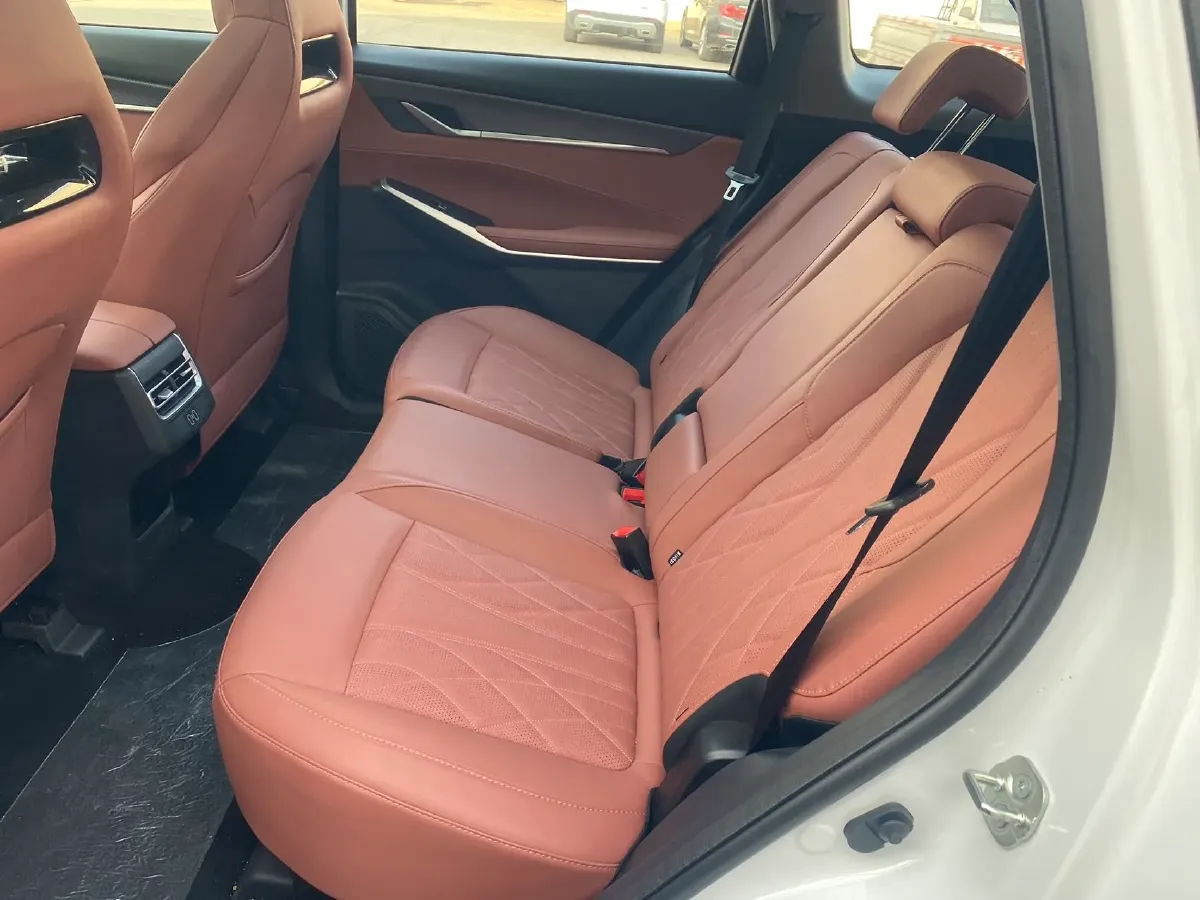 2024 ChangAn CS75 Plus 1.5T 188HP L4 8AT,autocango,china used car exporter,china ev exporter,chinese used car exporter,chinese used ev exporter