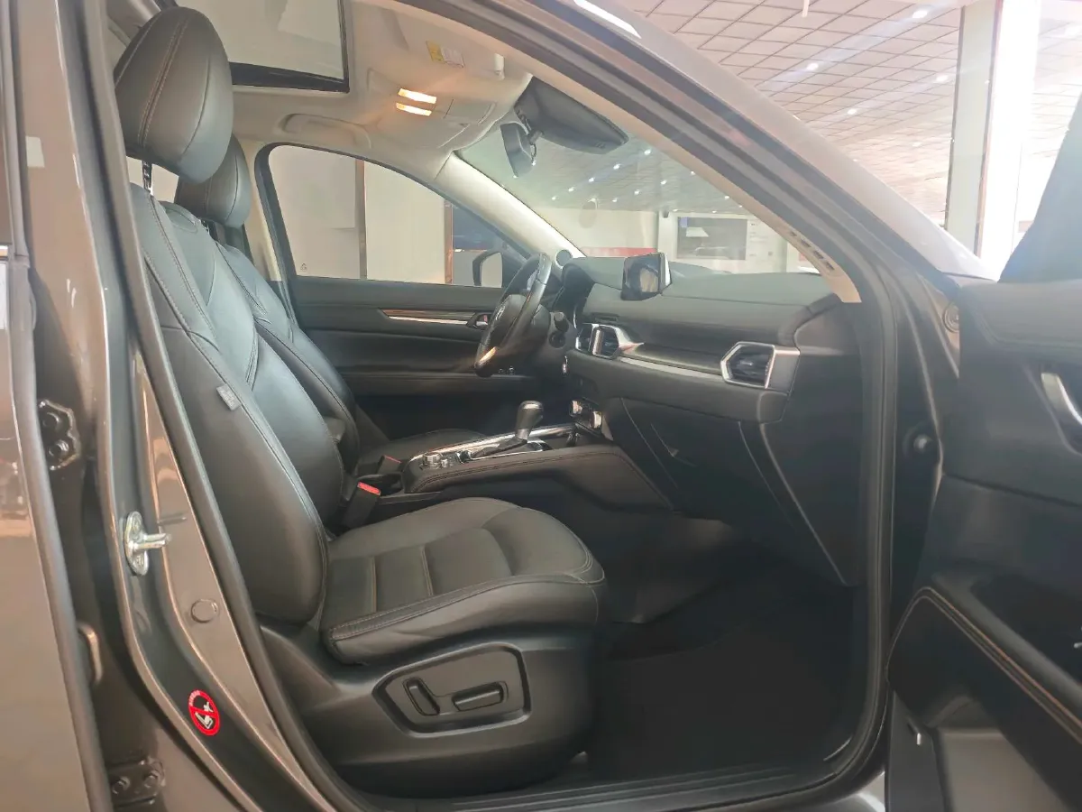 2017 Mazda CX-5 2.5L 196HP L4 6AT,autocango,china used car exporter,china ev exporter,chinese used car exporter,chinese used ev exporter