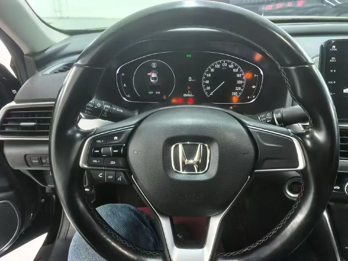 2022 Honda Accord 1.5T 194HP L4 CVT,autocango,china used car exporter,china ev exporter,chinese used car exporter,chinese used ev exporter