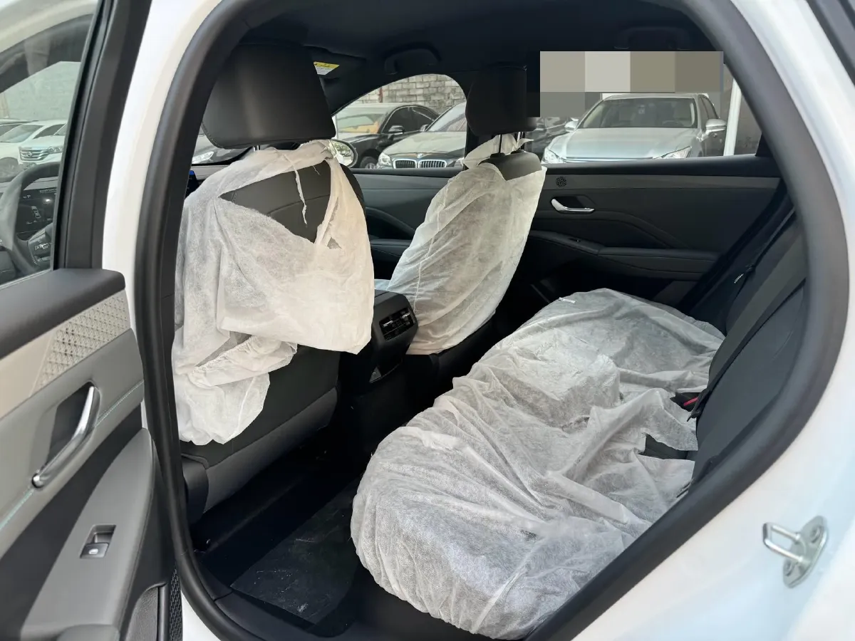 2025 BYD Qin Plus 1.5L 101HP L4 E-CVT PHEV 7.68KWH,autocango,china used car exporter,china ev exporter,chinese used car exporter,chinese used ev exporter