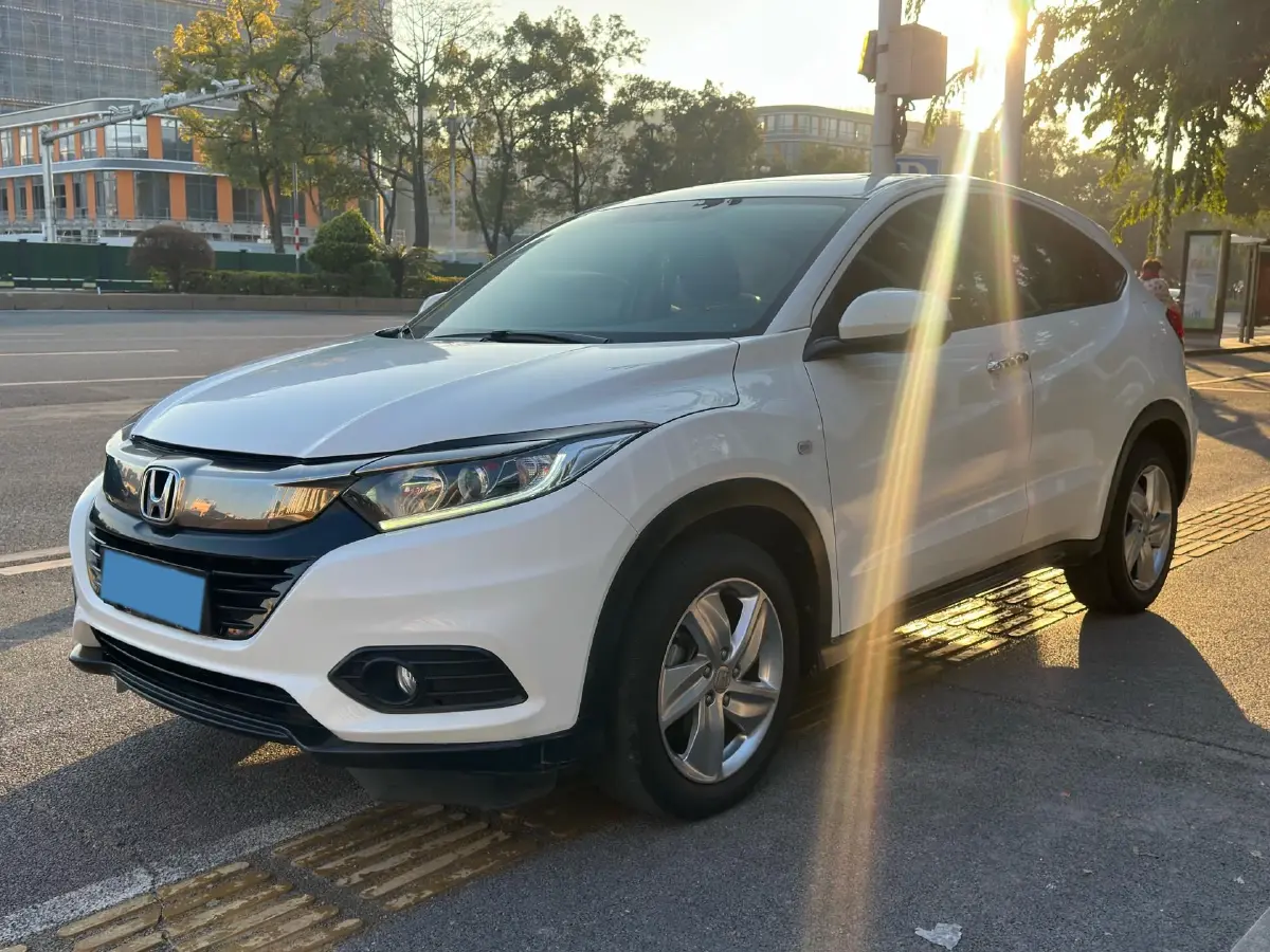 2020 Honda Vezel 1.5L 131HP L4 CVT