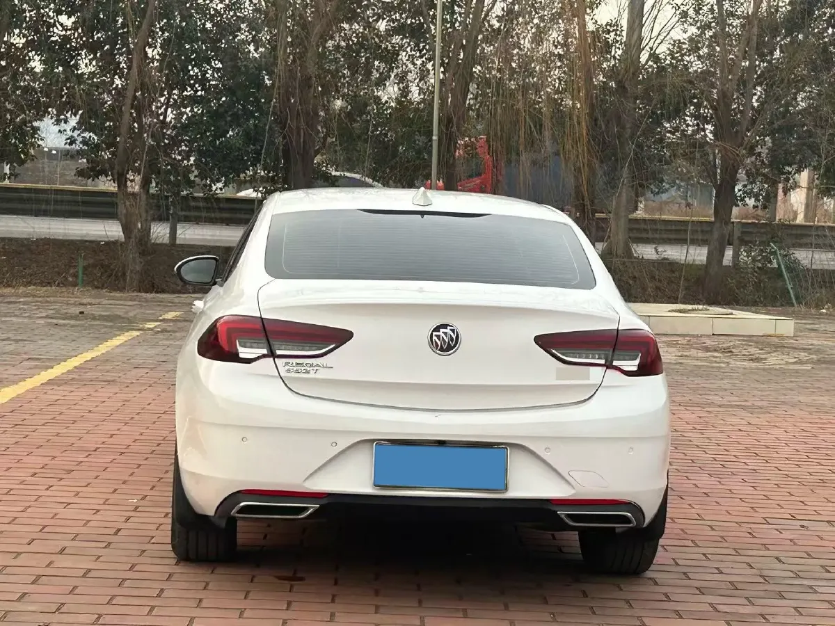 2020 Buick Regal 1.5T 169HP L4 9AT,autocango,china used car exporter,china ev exporter,chinese used car exporter,chinese used ev exporter