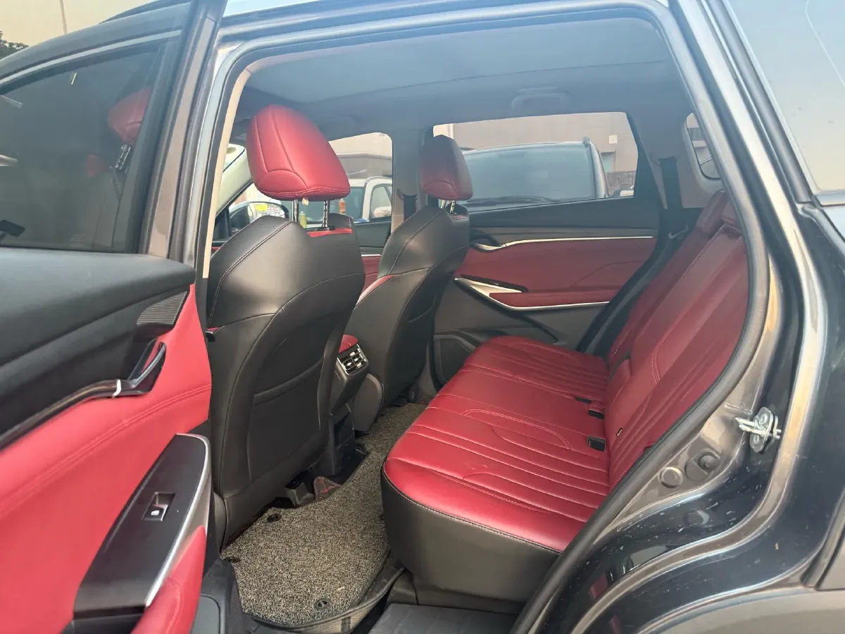 2020 ChangAn CS75 Plus 1.5T 178HP L4 6AT,autocango,china used car exporter,china ev exporter,chinese used car exporter,chinese used ev exporter