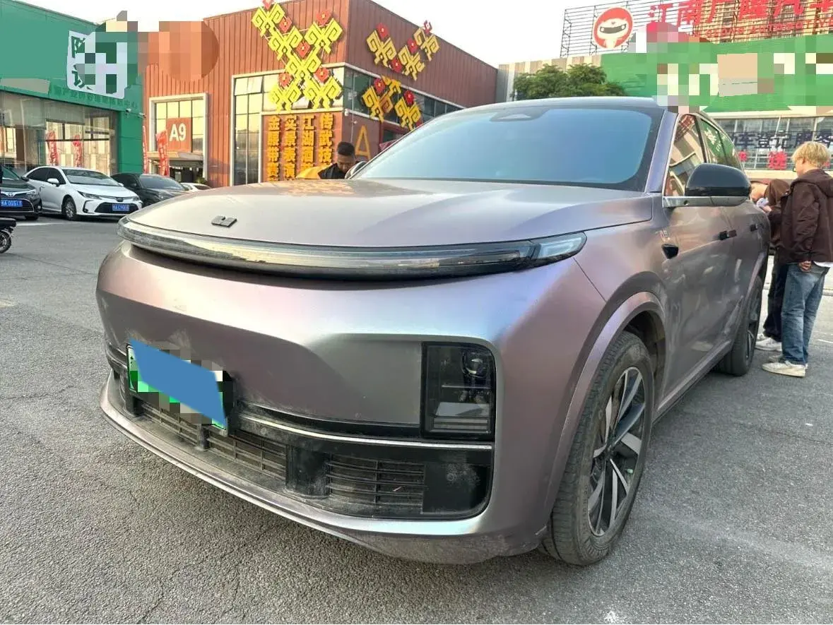 2023 Li L8 Range Extended 154HP REEV 40.9KWH