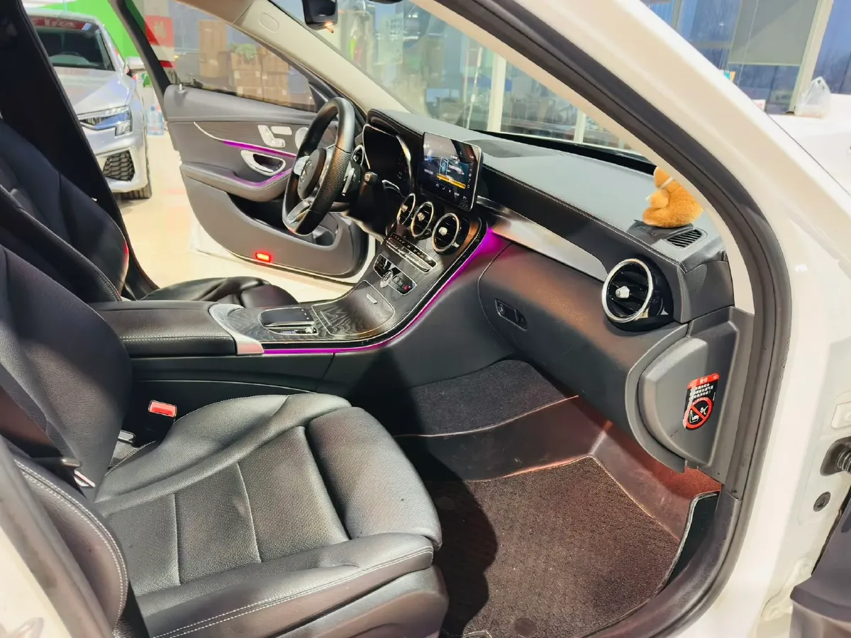 2021 Mercedes-Benz C Class 1.5T 184HP L4 9AT,autocango,china used car exporter,china ev exporter,chinese used car exporter,chinese used ev exporter