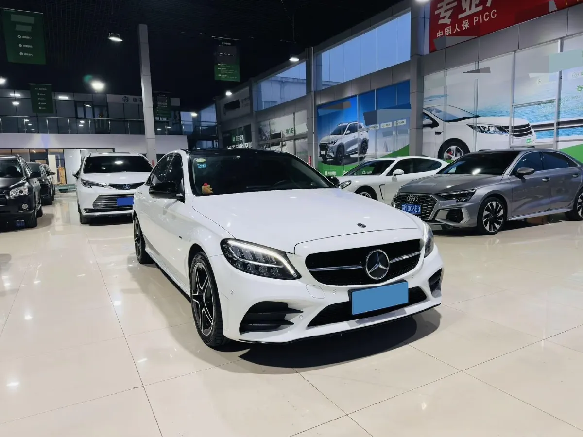 2021 Mercedes-Benz C Class 1.5T 184HP L4 9AT,autocango,china used car exporter,china ev exporter,chinese used car exporter,chinese used ev exporter