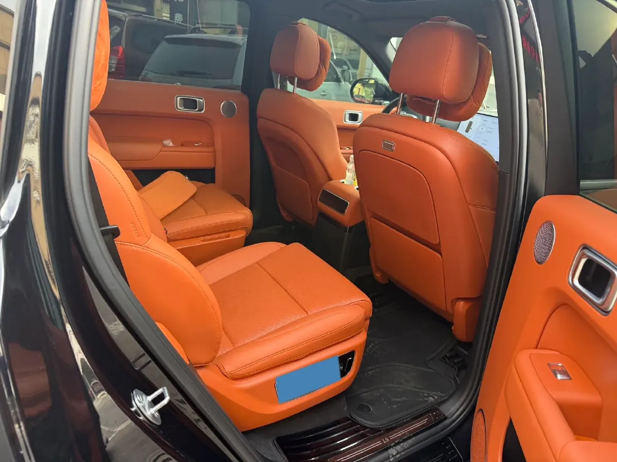 2024 Li L9 Range Extended 154HP REEV 52.3KWH,autocango,china used car exporter,china ev exporter,chinese used car exporter,chinese used ev exporter