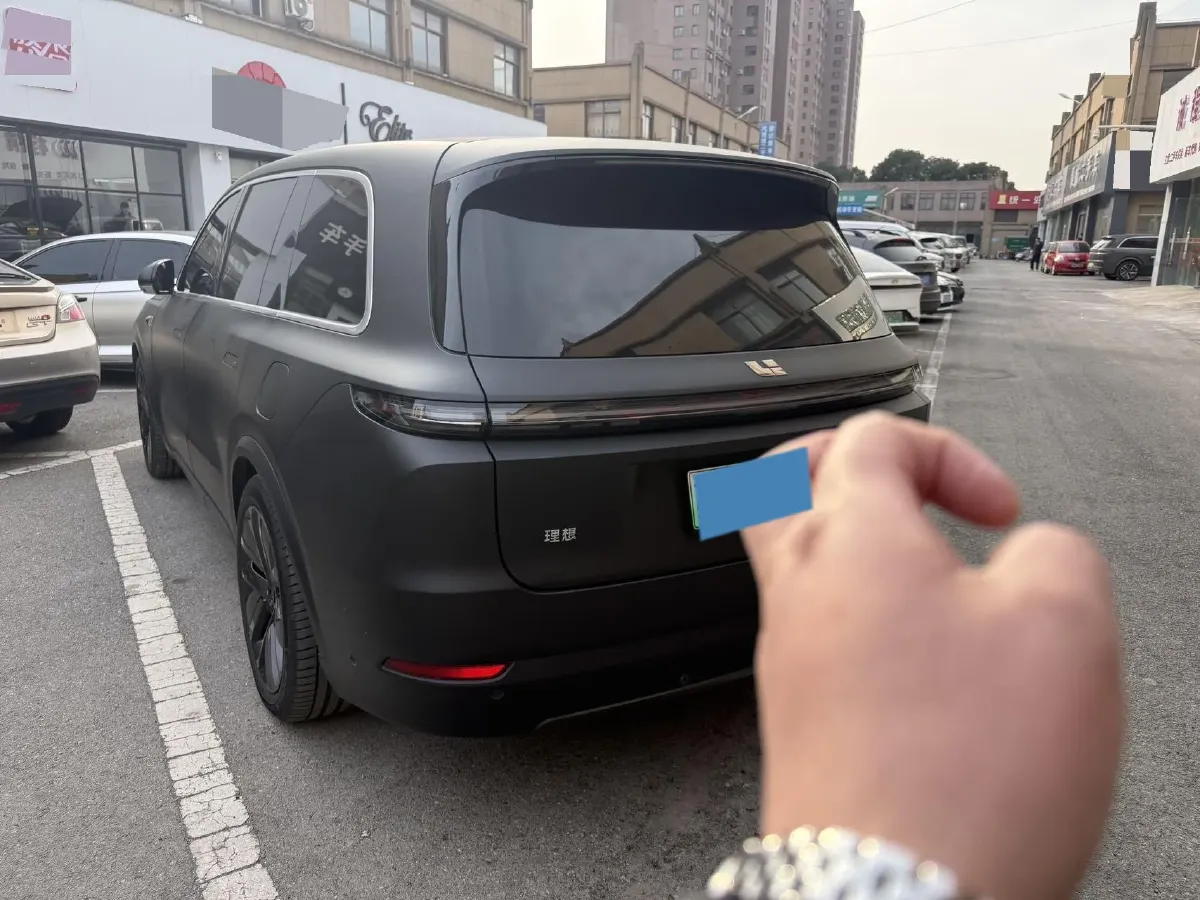 2024 Li L9 Range Extended 154HP REEV 52.3KWH,autocango,china used car exporter,china ev exporter,chinese used car exporter,chinese used ev exporter