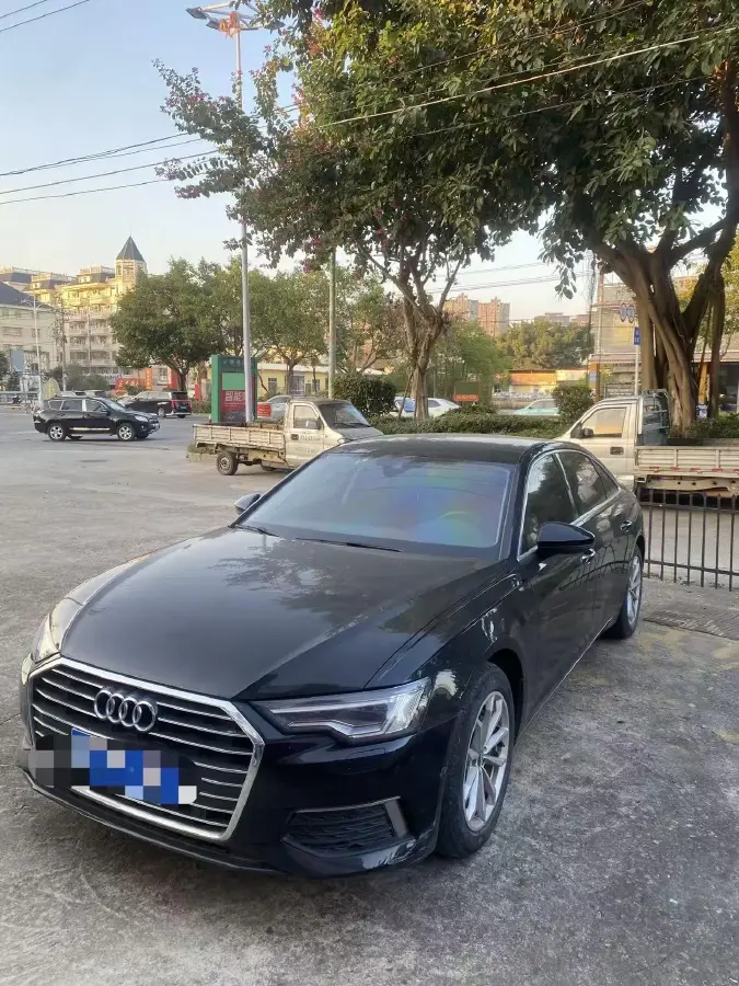 2020 Audi A6L 2.0T 190HP L4 7DCT